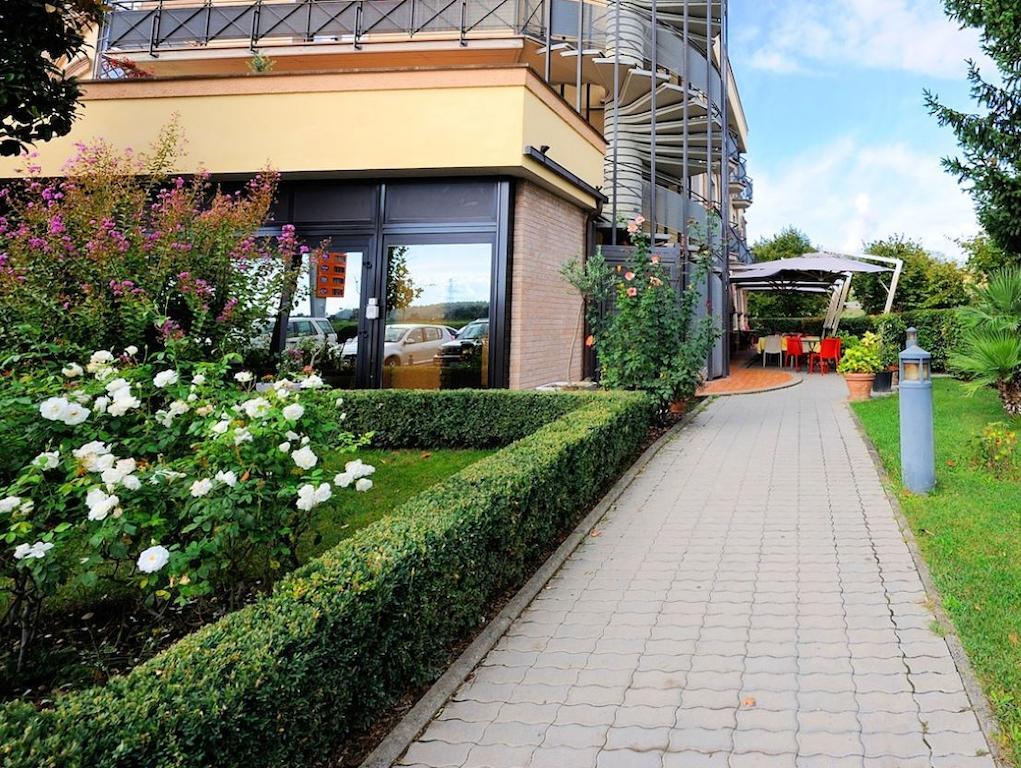 Hotel Fondovalle Citta della Pieve Luaran gambar