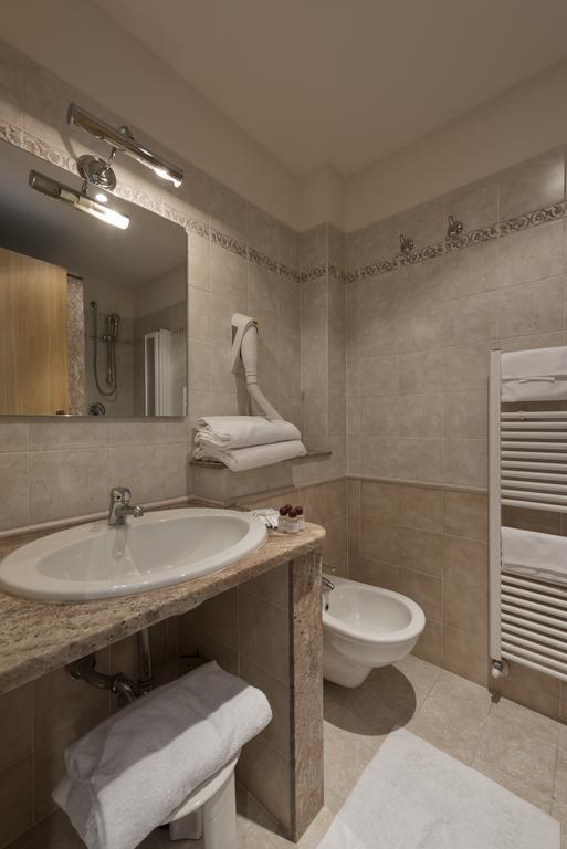 Hotel Fondovalle Citta della Pieve Luaran gambar